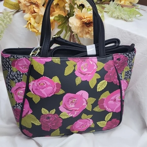 NWT LUV BETSEY SATCHEL - Picture 6 of 8